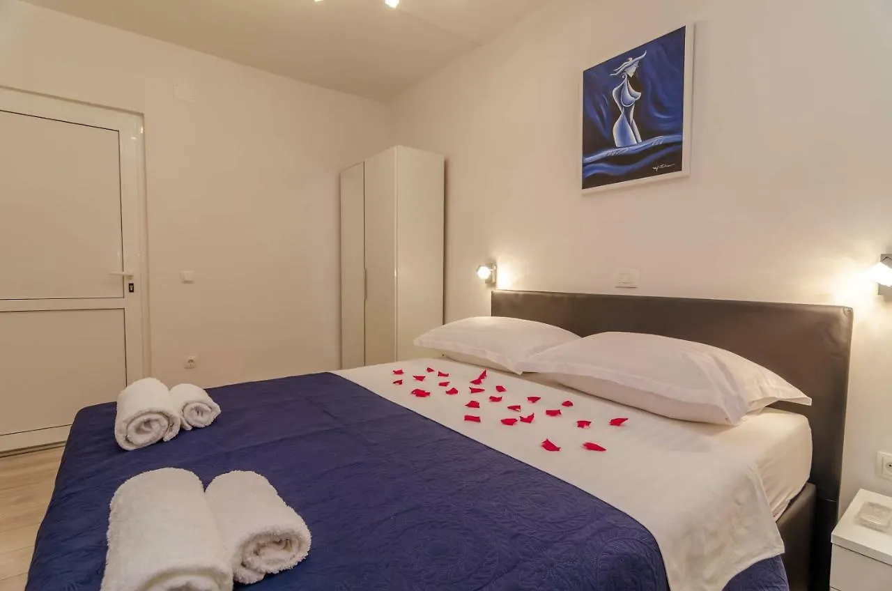 Apartments Silvia Zadar