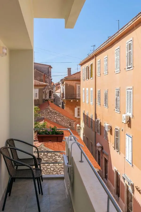 Apartments Silvia Zadar